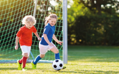 Why little girls should practice soccer?